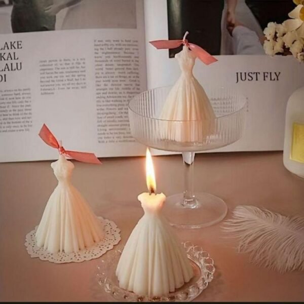 Gold Foil Dress Scented Candle for Weddings