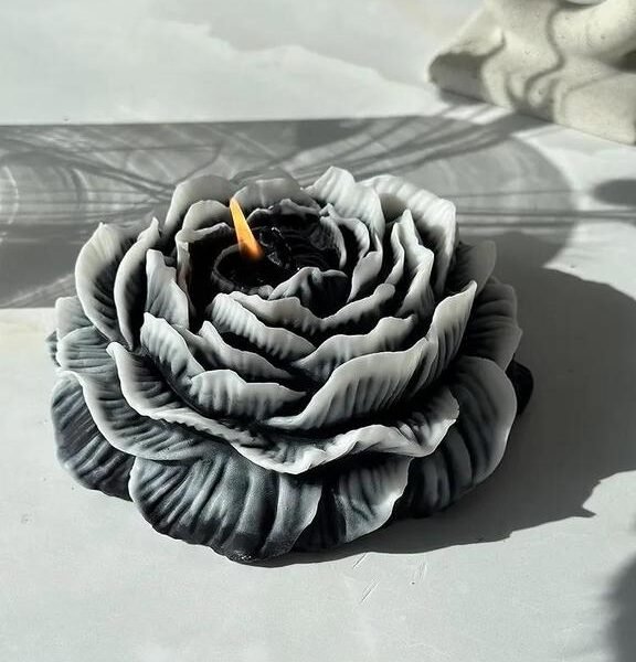 Handmade Large Black Peony Candle Featuring White Petals for Home Decor and Gifts
